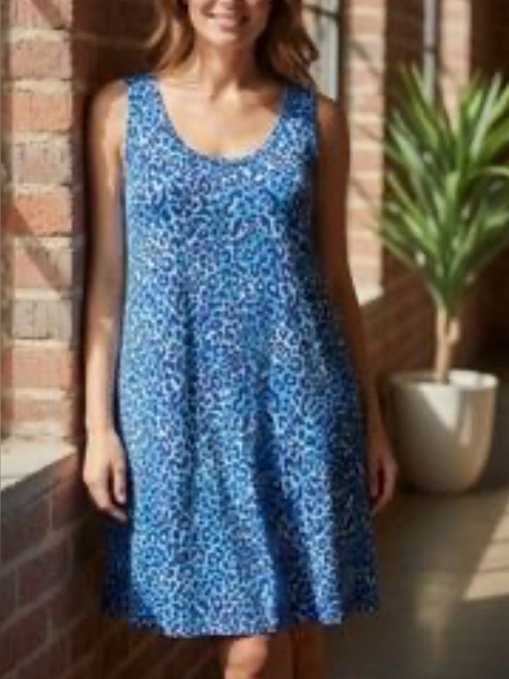 Columbia Omni-Freeze Zero Blue Geometric pattern Sleeveless cooling midi dress M